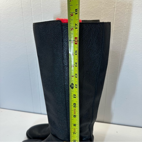 Tory Burch Brook Buckle Tall Riding Boot Pebble Leather Gold Buckle Full Zip W8 - Picture 15 of 16